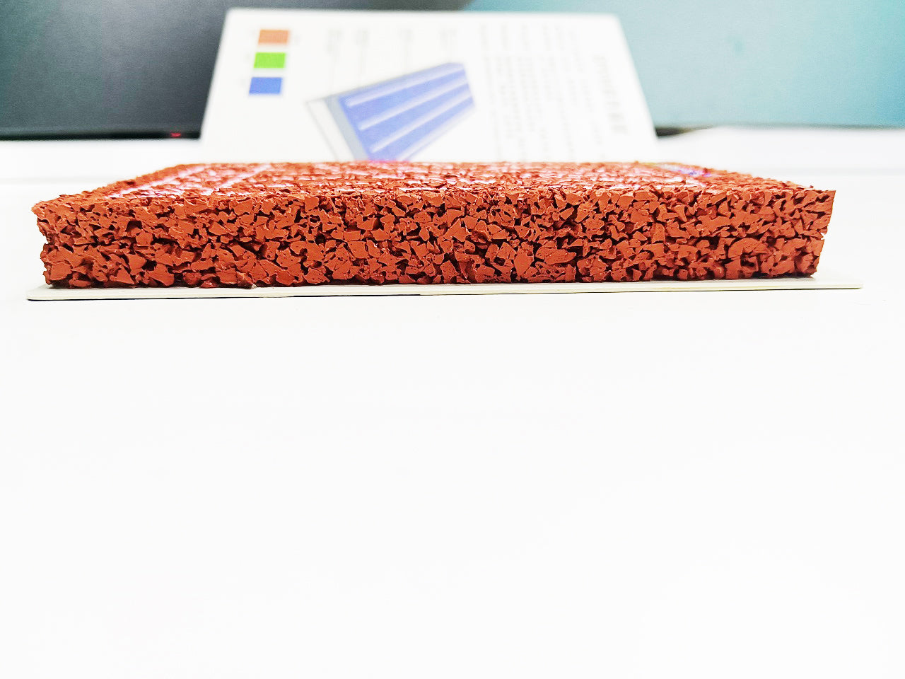 EPDM Rubber Granules – Colored Flooring & Infill Particles for Running Track, Football Field & Playground Use